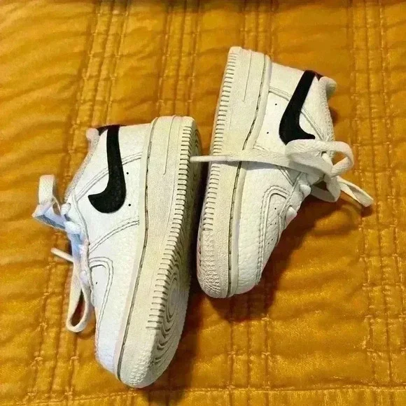 Nike Baby Air Force 1 Low - Size 4.5 - Picture 3 of 4